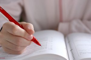 登録販売者試験に独学で9割超の得点で一発合格した勉強方法を大公開!