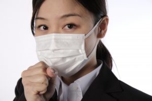 ずっとマスクをしている女の人は実は多い!?気になるその理由とは
