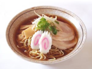 ラーメンは子供にいつから食べさせていい？塩分、添加物、麺の種類に注意